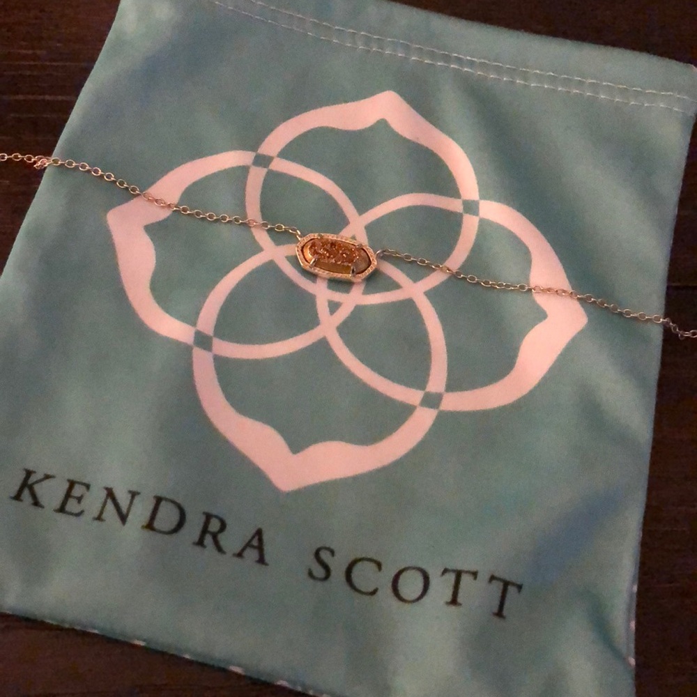 Kendra Scott Necklace